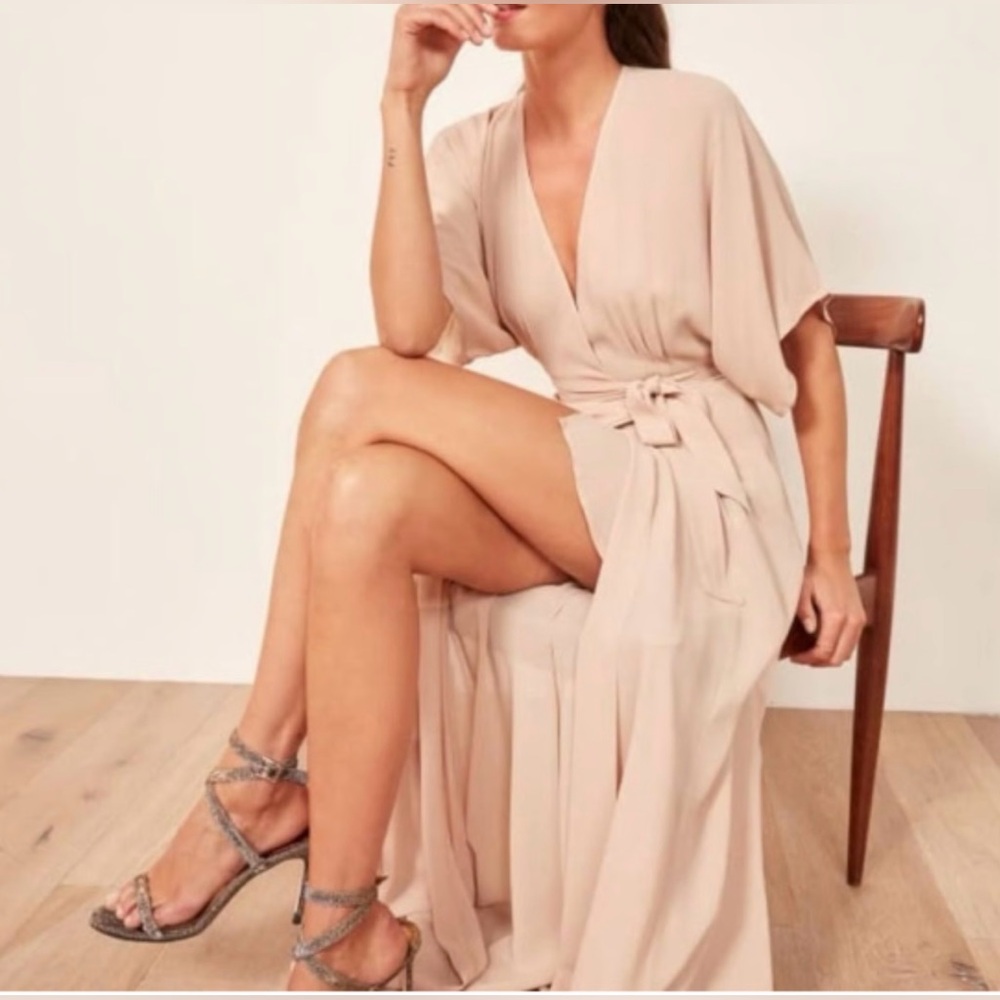Reformation Winslow Dress in champagne-NWT